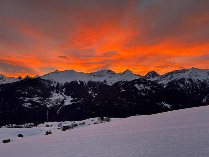 Evening sky above the peaks of the upper Inn valley